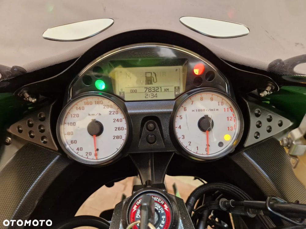 Kawasaki ZZR - 37