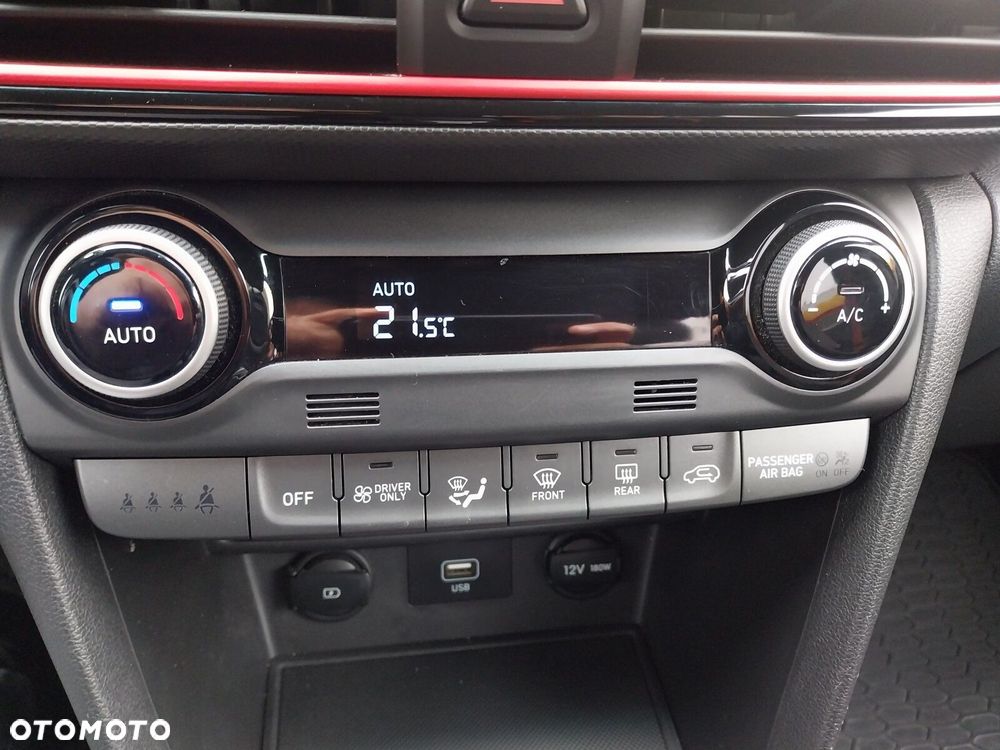 Hyundai Kona 1.6 GDI Hybrid Premium DCT - 25