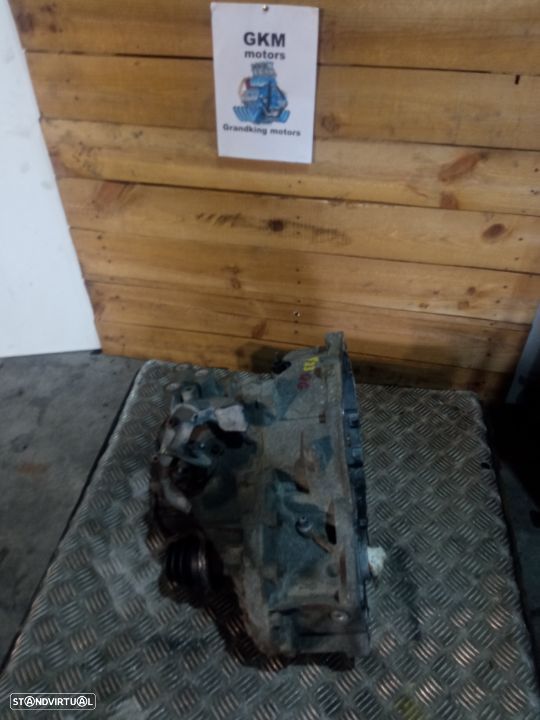 Caixa de 5 velocidades Opel Astra 1.7Cdti REF: F23 (Disponível 2.0 DTI) - 4