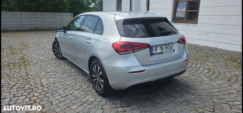 Mercedes-Benz A 180 d 8G-DCT - 3