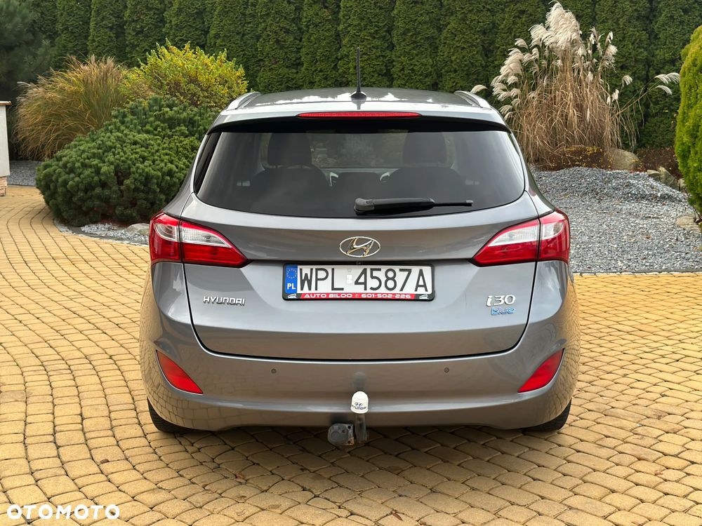 Hyundai i30 1.6 GDI Premium - 13