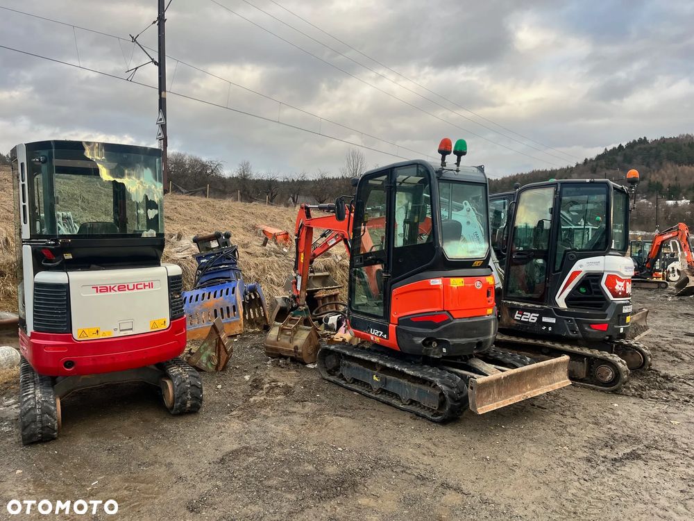 Bobcat E26 - 13