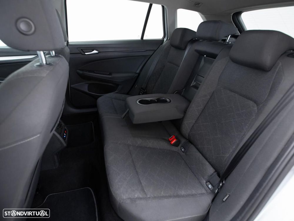 VW Golf Variant 2.0 TDi SCR - 10
