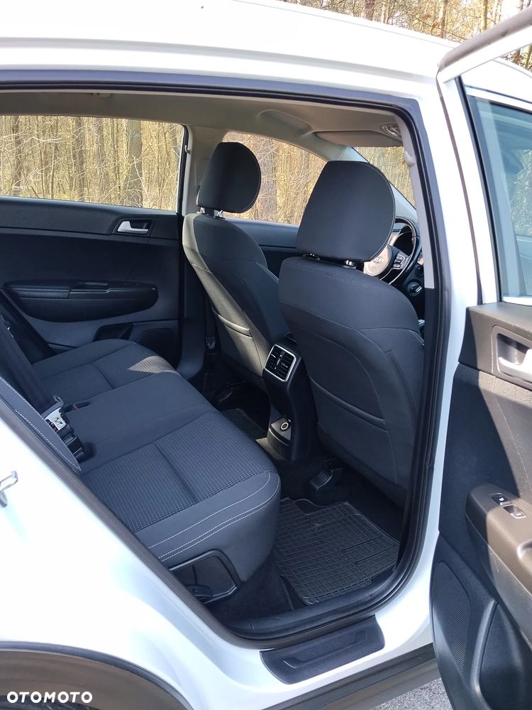 Kia Sportage 1.6 GDI 2WD DREAM-TEAM EDITION - 18