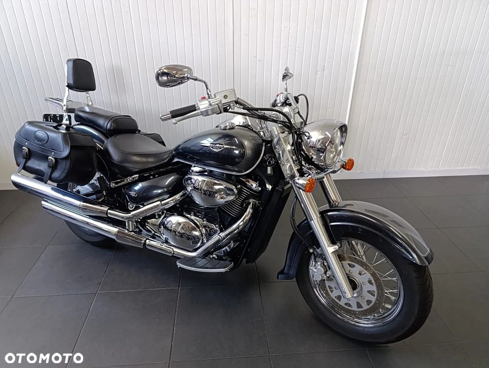 Suzuki VL 800 Volusia - Boulevard C50 - 1