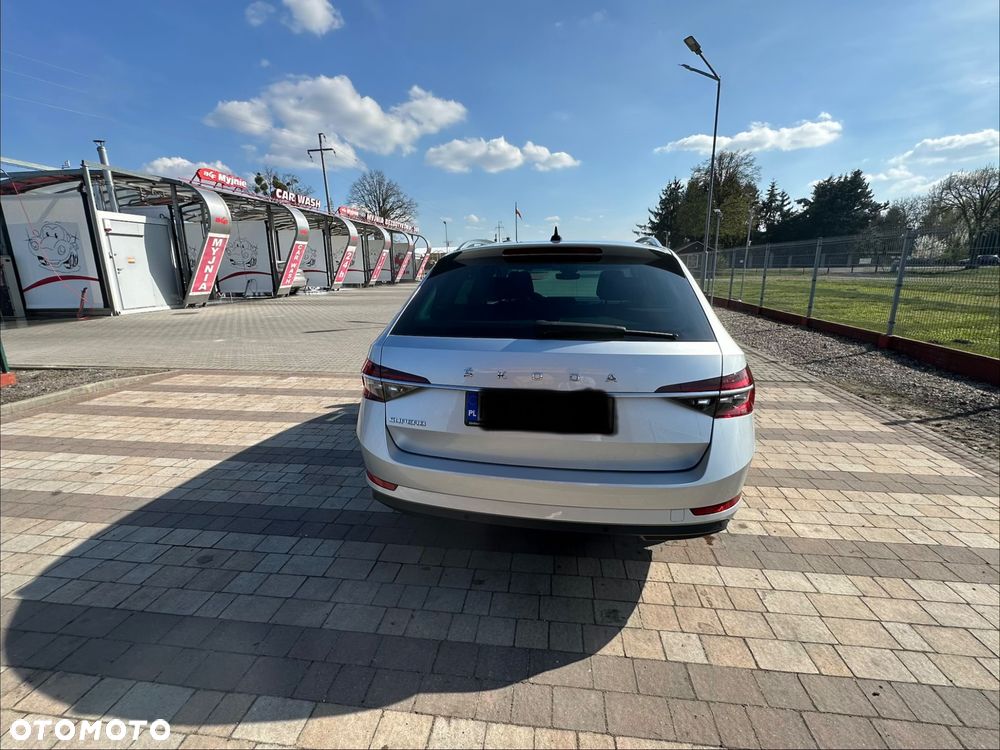 Skoda Superb 2.0 TDI Style DSG7 - 13