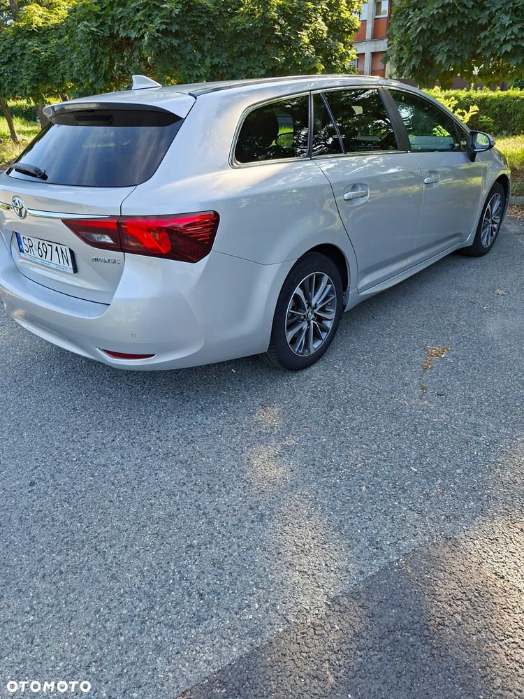 Toyota Avensis 1.8 Prestige - 7