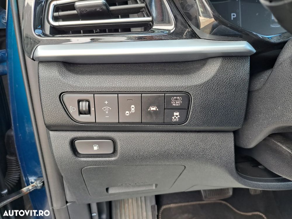 Kia Niro 1.6 GDI HEV 2WD OPF Aut. Vision - 15