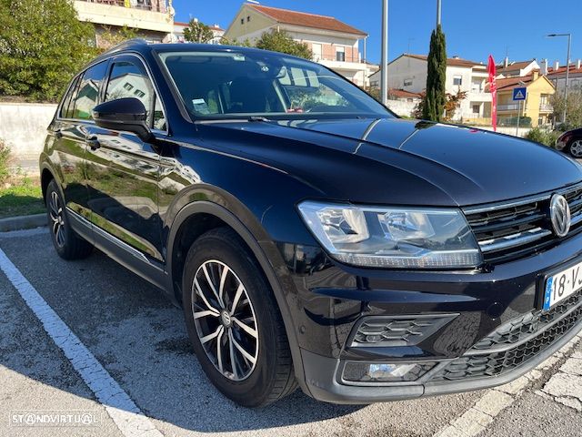 VW Tiguan 1.6 TDI Confortline - 1