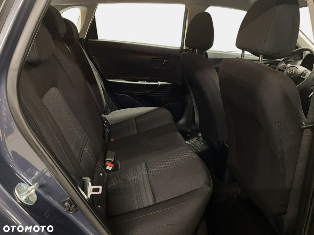 Hyundai i20 - 17