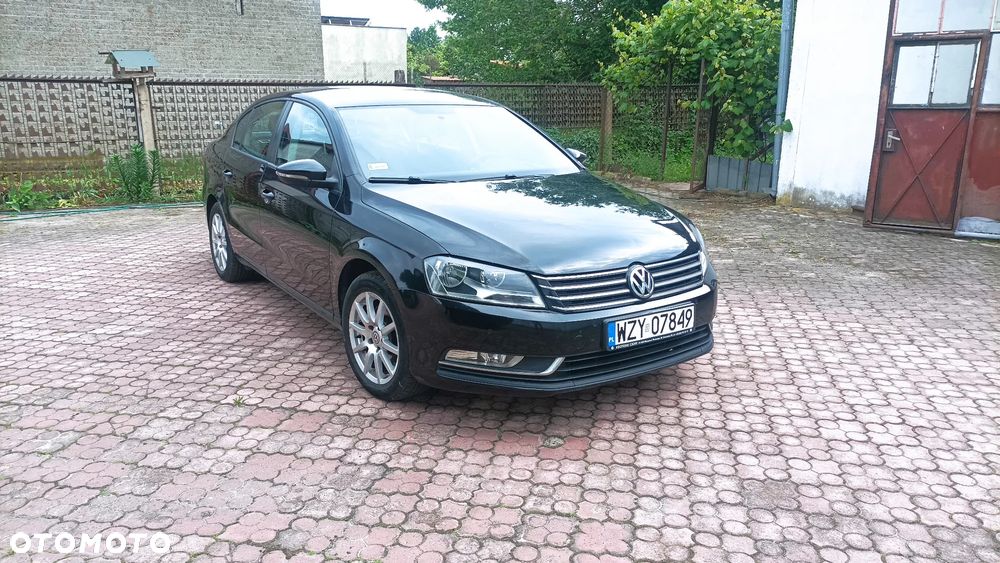 Volkswagen Passat 2.0 TDI Comfortline - 4
