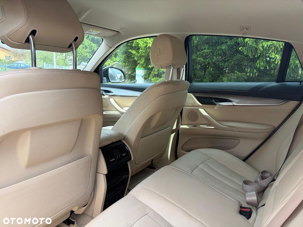 BMW X6 - 22