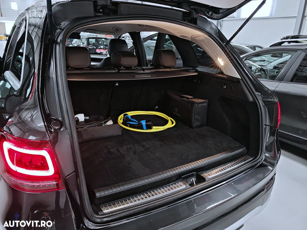 Mercedes-Benz GLC 300 de 4Matic 9G-TRONIC - 32