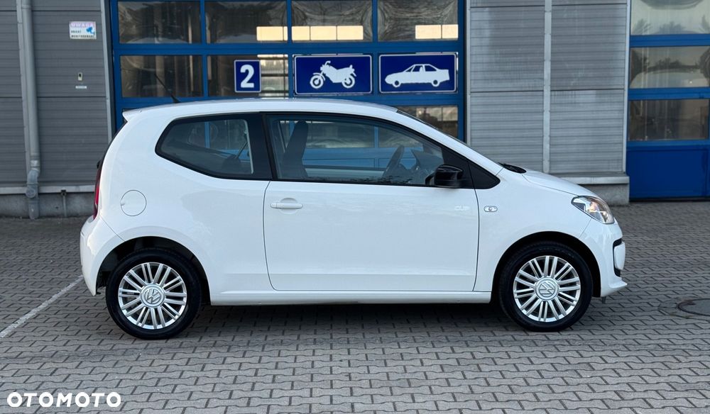Volkswagen up! R-Line - 28