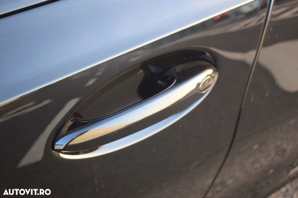 BMW Seria 3 330e AT PHEV - 30