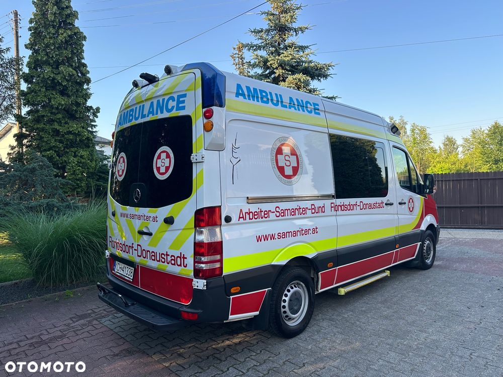 Mercedes-Benz Sprinter - 5
