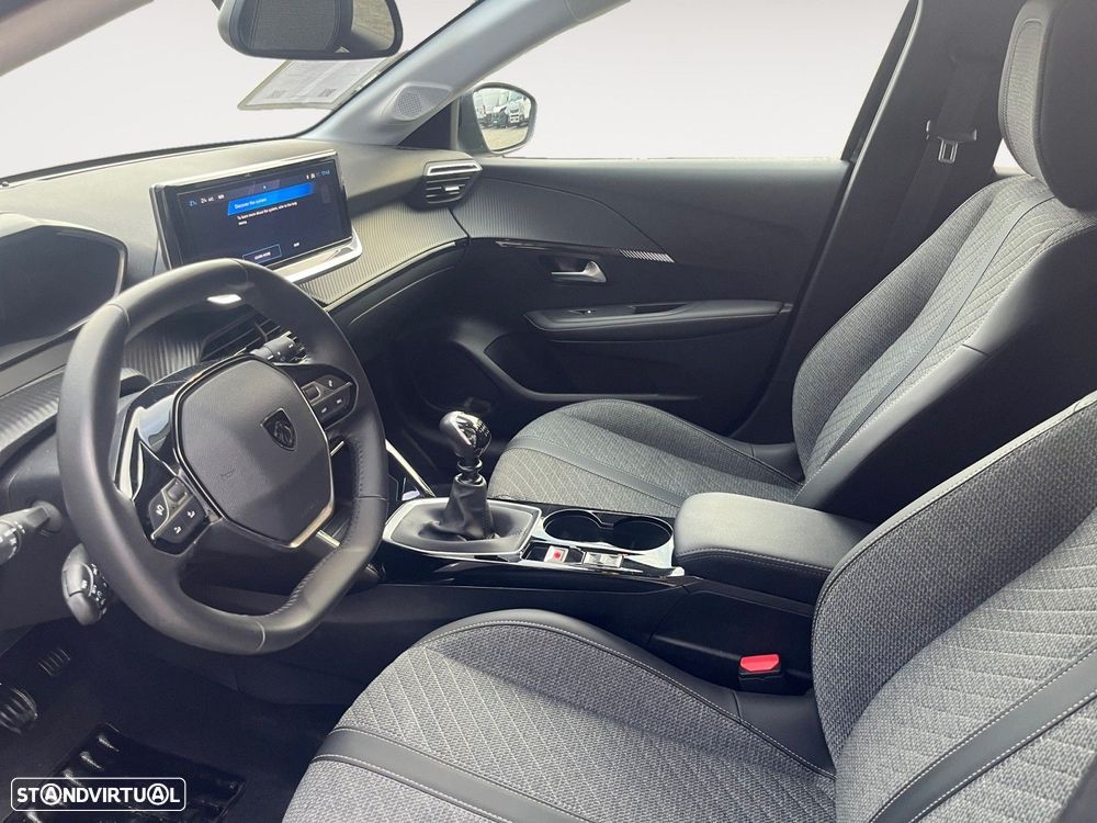 Peugeot 208 1.2 PureTech Allure - 9