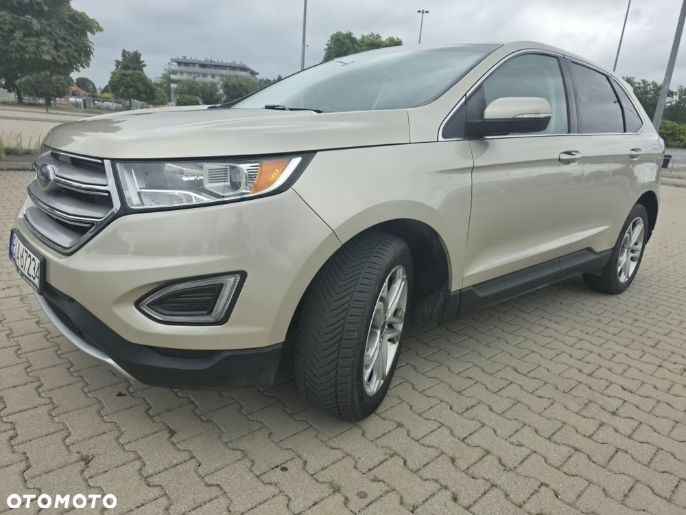 Ford Edge - 1