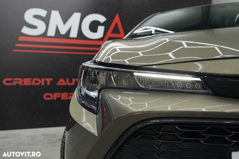 Toyota Corolla 1.8 HSD Dynamic - 37