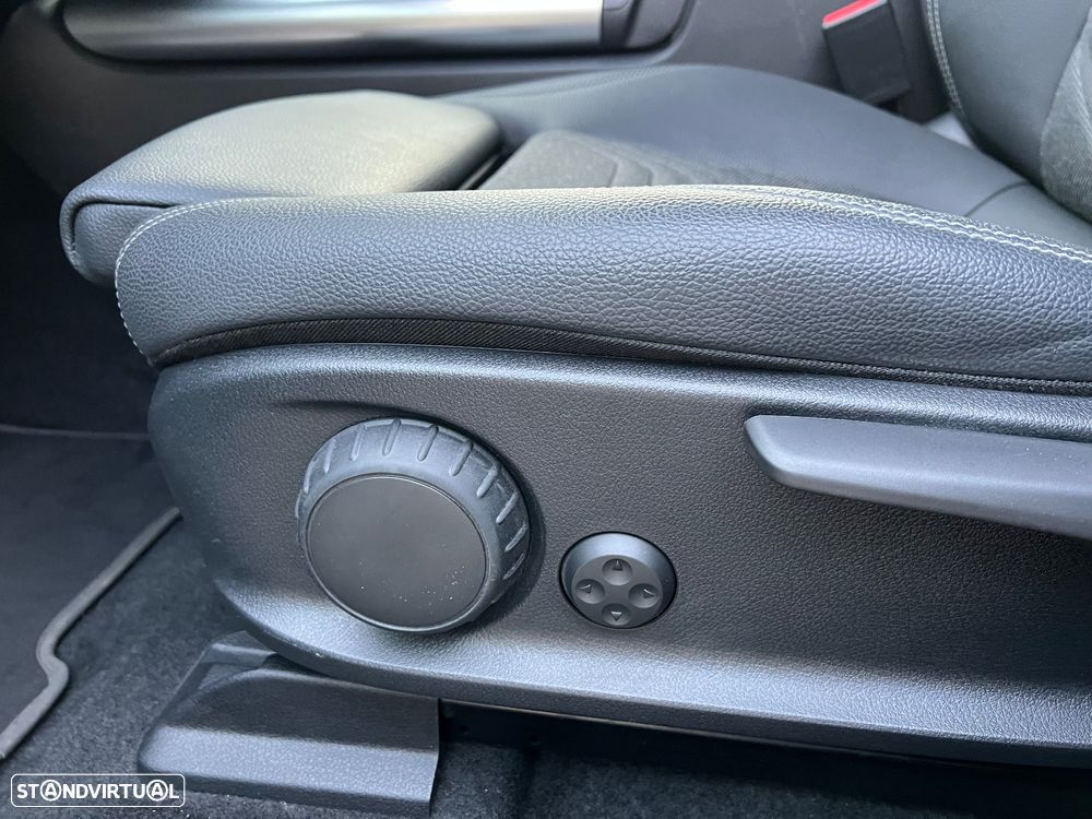 Mercedes-Benz EQA 300 4Matic - 21