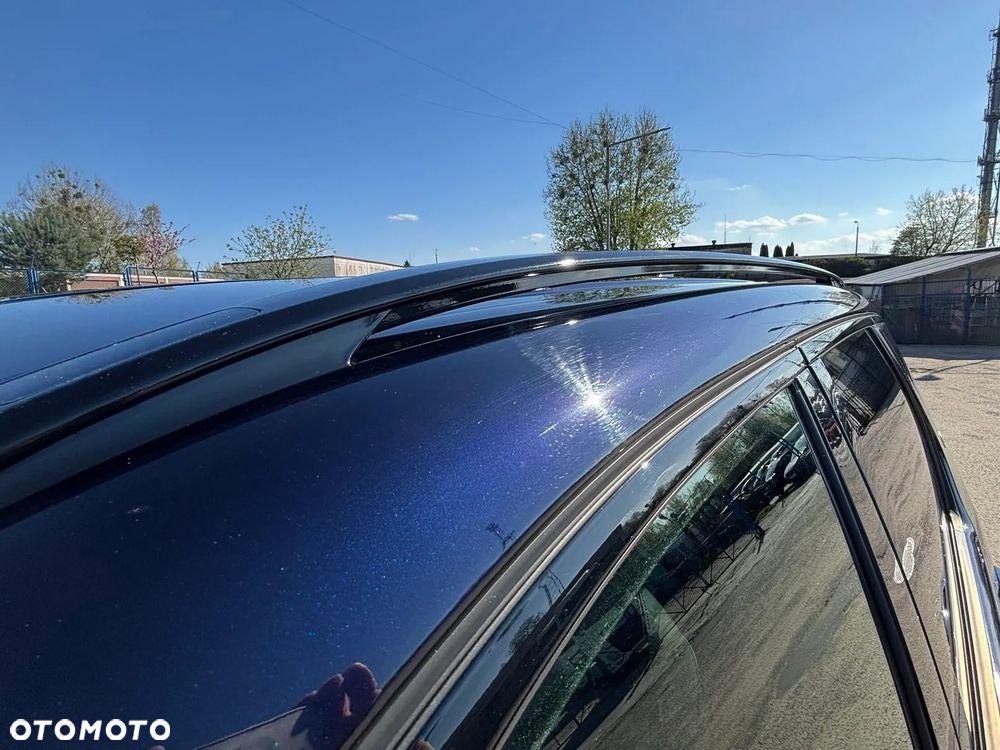 Land Rover Discovery Sport 2.0 D200 mHEV Dynamic S - 9