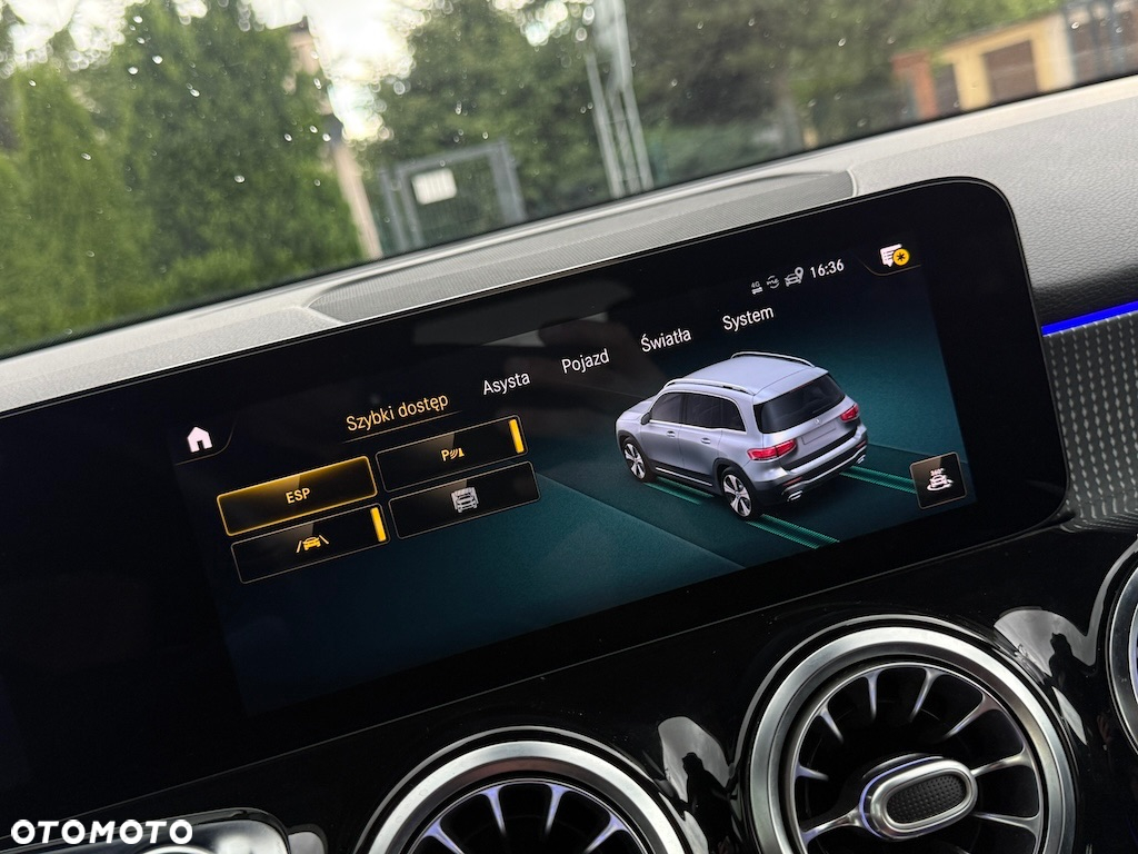 Mercedes-Benz GLB 200 d 8G-DCT - 26