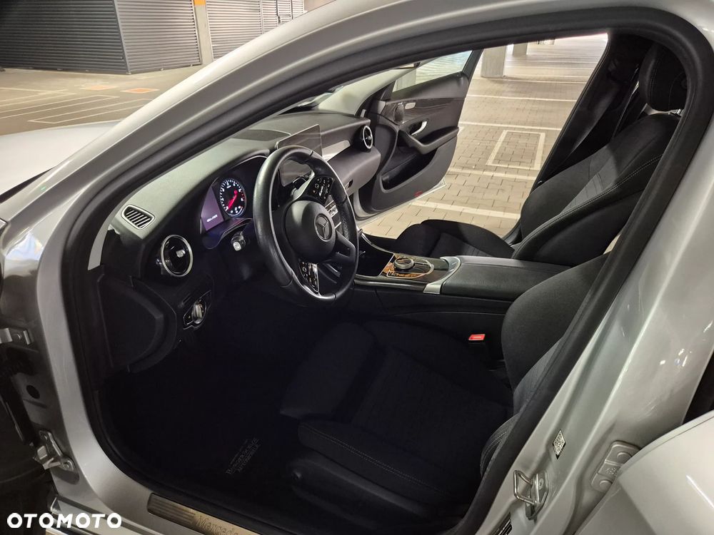 Mercedes-Benz Klasa C 200 d 9G-TRONIC Avantgarde - 18