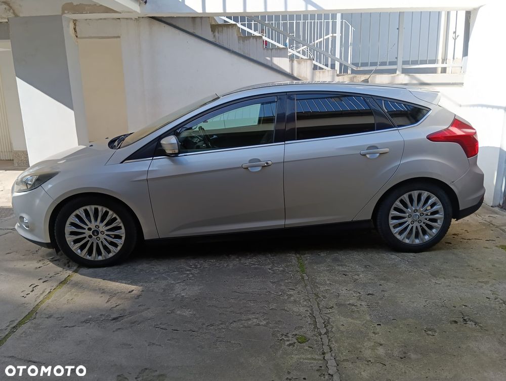 Ford Focus - 10