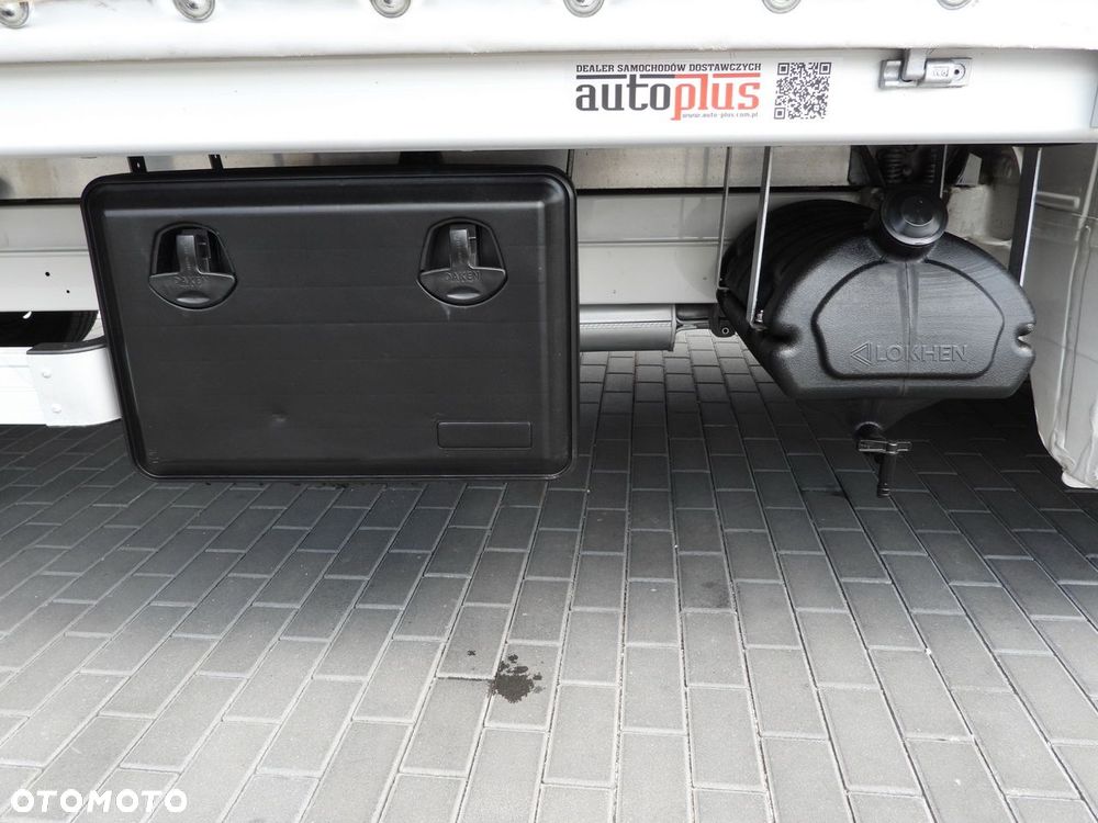 Volkswagen CRAFTER PLANDEKA 10 PALET WEBASTO TEMPOMAT KLIMATYZACJA  180KM - 31