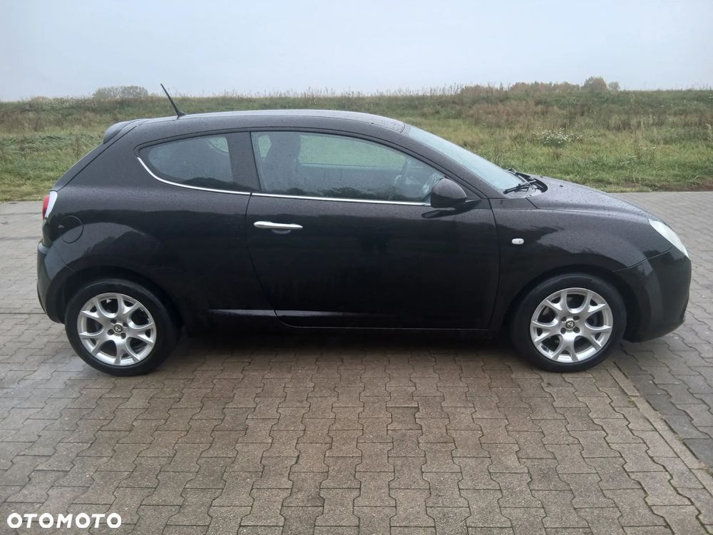 Alfa Romeo Mito - 24