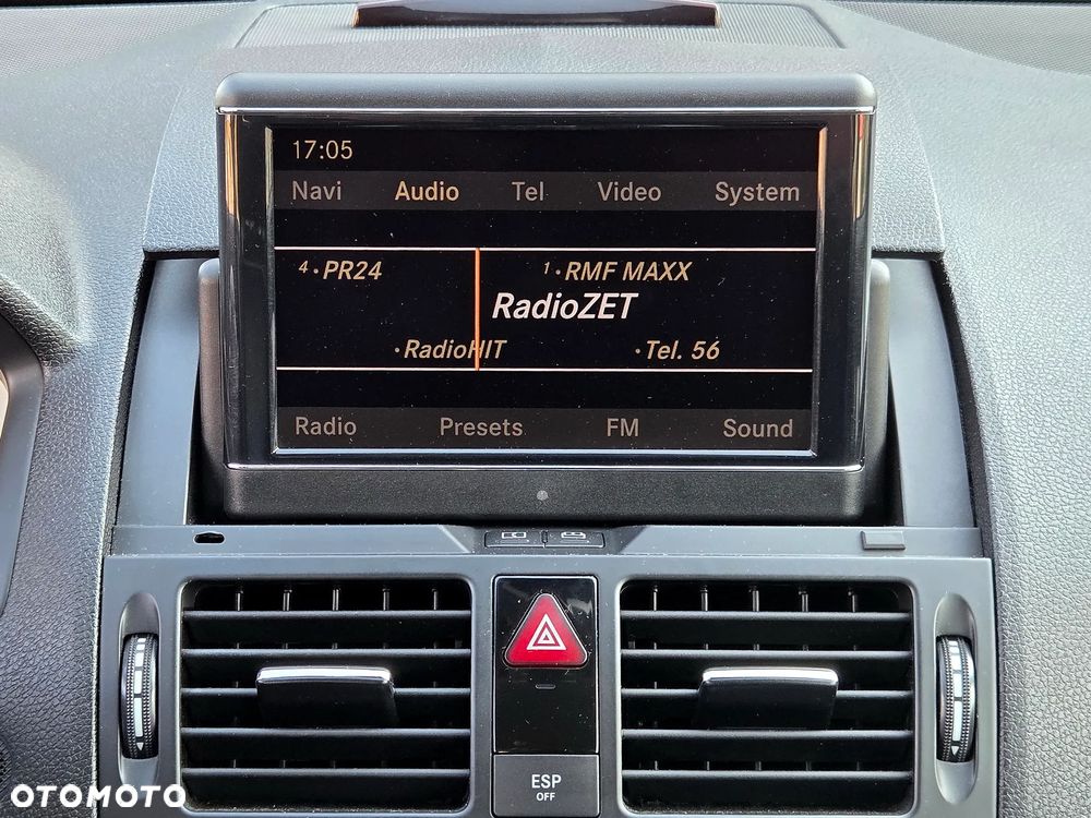 Mercedes-Benz Klasa C 220 CDI DPF Automatik Avantgarde - 27