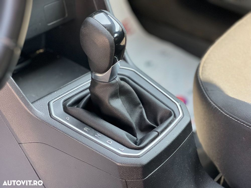 Dacia Logan TCe 90 CVT Expression - 12