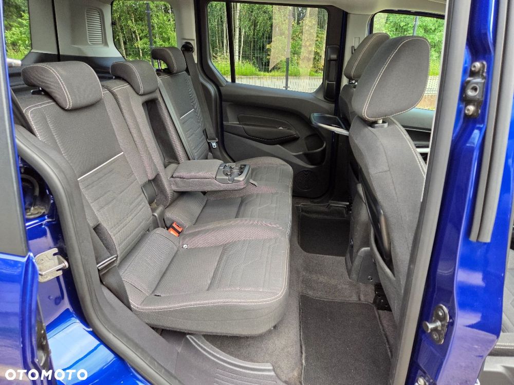 Ford Tourneo Connect - 16