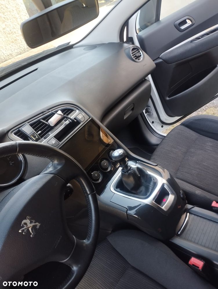 Peugeot 5008 1.2 PureTech Access - 10