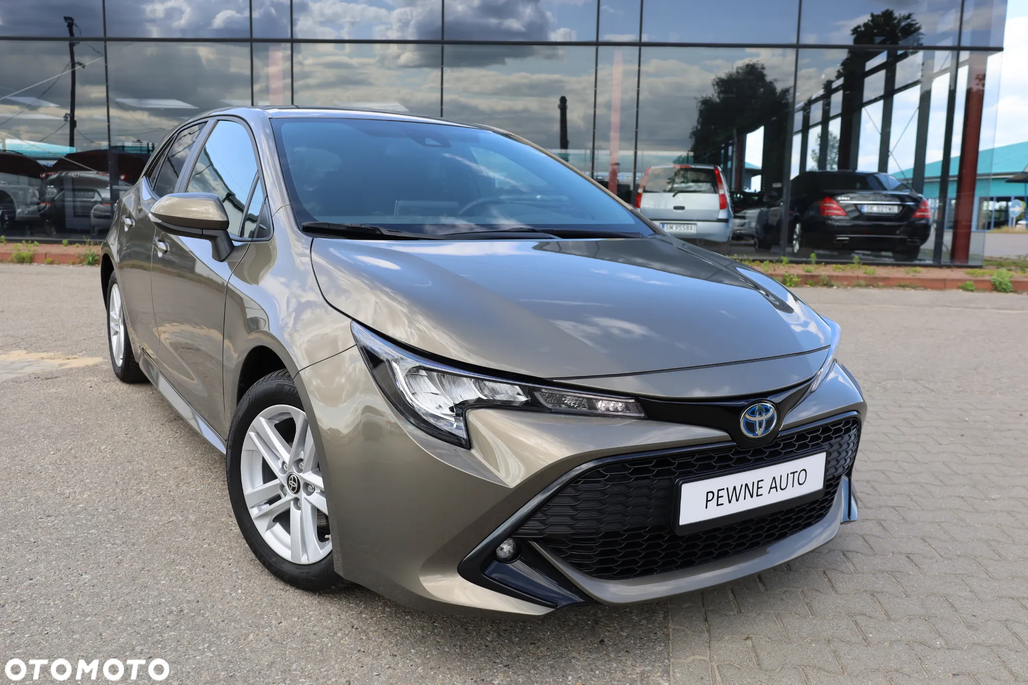 Toyota Corolla 1.8 Hybrid - 2