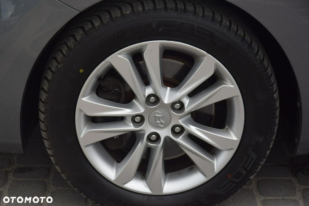 Hyundai i30 1.6 CRDi Fifa World Cup Edition - 18
