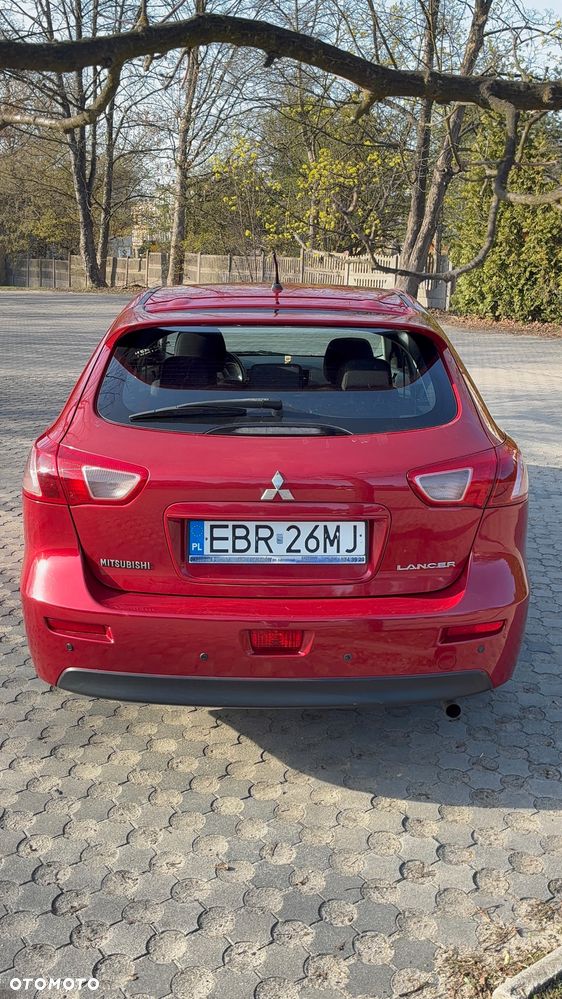 Mitsubishi Lancer - 12