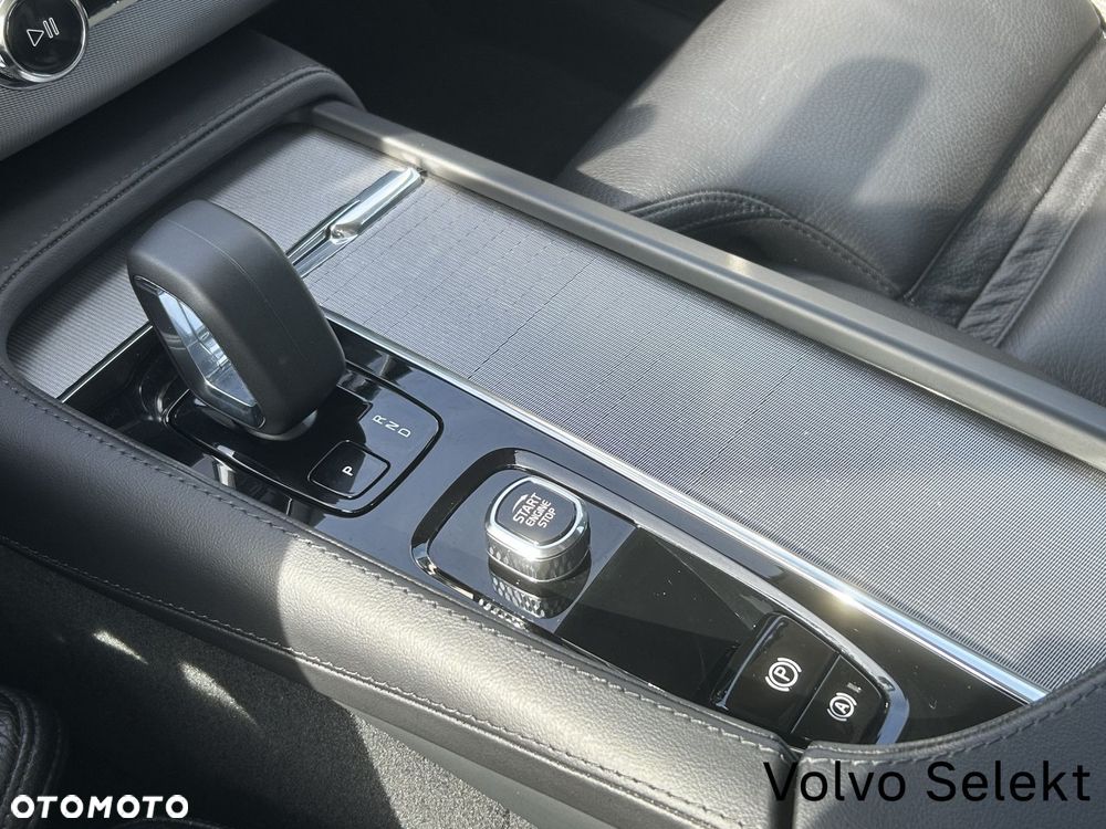 Volvo XC 90 - 26