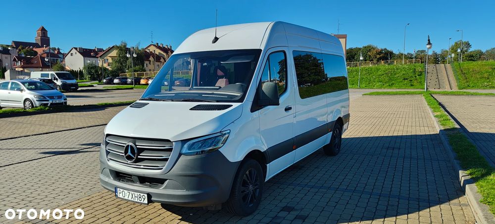 Mercedes-Benz Sprinter - 1