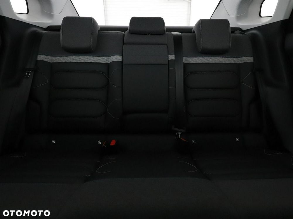 Citroën C4X 1.2 PureTech Max S&S EAT8 - 19