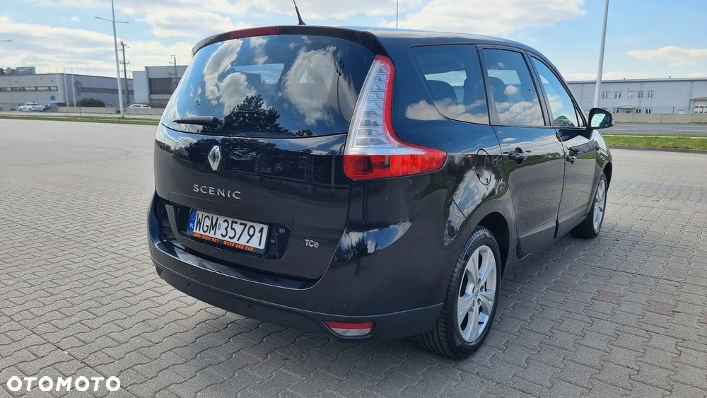 Renault Grand Scenic - 29