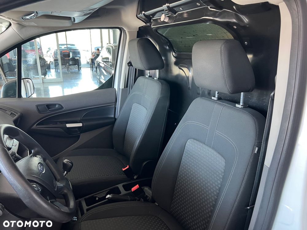Ford transit connect - 24