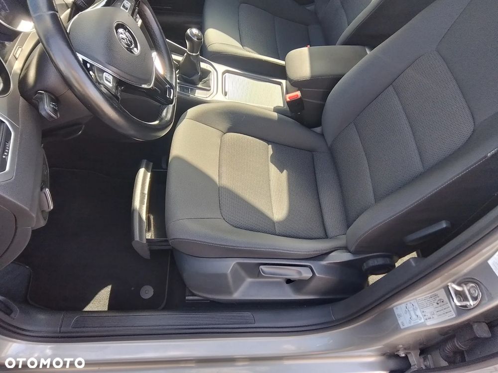 Volkswagen Golf Sportsvan 1.6 TDI BlueMotion Technology Comfortline - 6