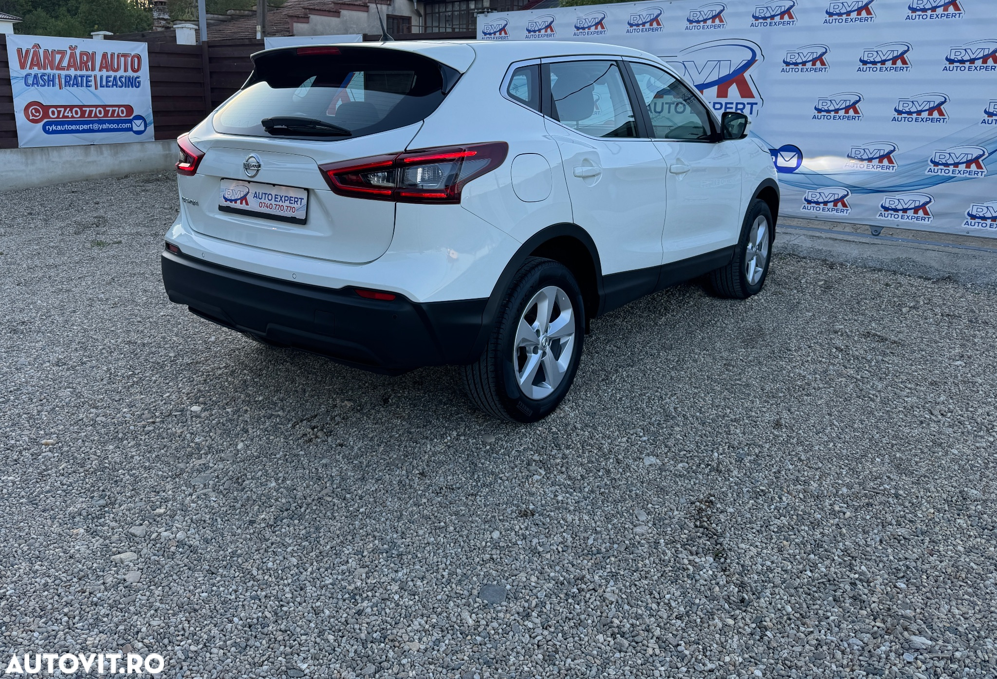 Nissan Qashqai 1.5 DCI N-CONNECTA - 8