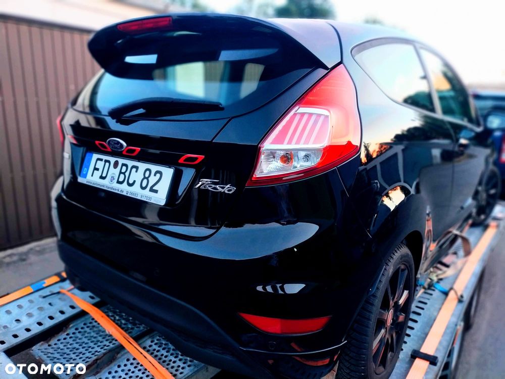 Ford Fiesta - 9