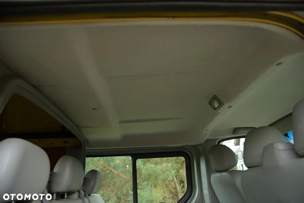 Opel Vivaro - 26