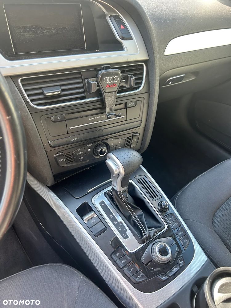 Audi A4 Avant 2.0 TDI Multitronic - 6