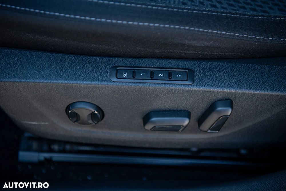 Skoda Octavia Combi 1.5 TSI DSG Mild Hybrid Style - 11