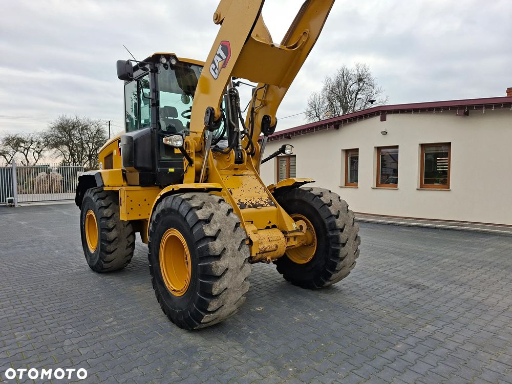 Caterpillar CAT 930 M - 7