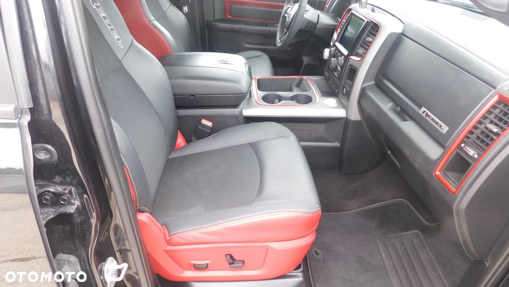 Dodge RAM 5.7 4x4 - 10